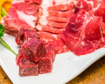 Católica no Porto aposta na produção sustentável de carne e leite