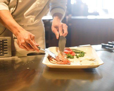 Católica procura casais jovens para participar em estudo sobre a alimentação do futuro