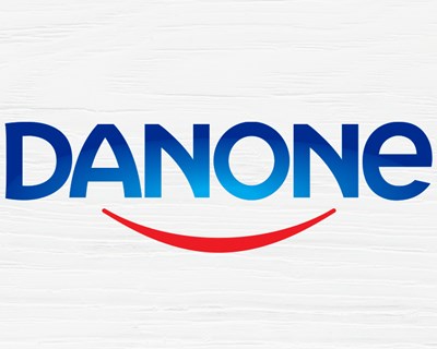 Danone deixa de utilizar tampas de iogurtes