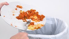 Famílias geram quase dois terços do desperdício alimentar