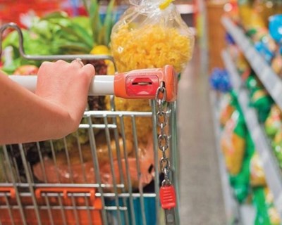 Mais de metade da abertura de lojas são supermercados