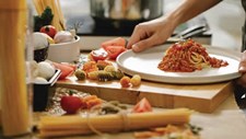 Transporte e distribuição na indústria alimentar: como a logística eficiente pode ajudar a superar os desafios do setor