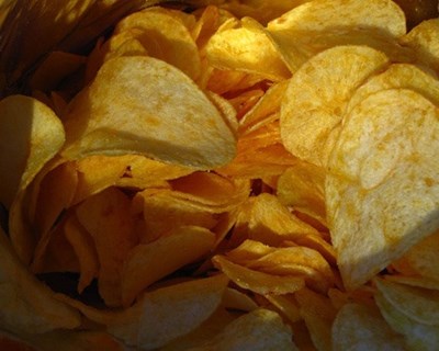 Três quartos dos portugueses consomem batatas fritas de pacote